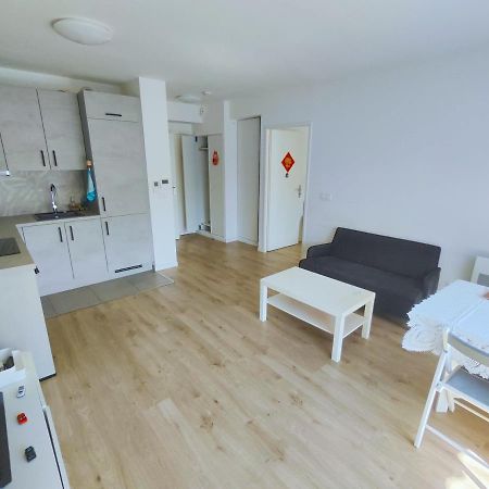 Cozy Sunshine Apartment With Balcony 4 Persons Max 이브리쉬르센 외부 사진