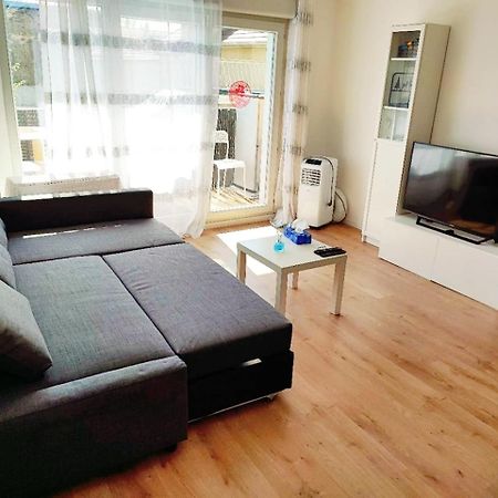 Cozy Sunshine Apartment With Balcony 4 Persons Max 이브리쉬르센 외부 사진