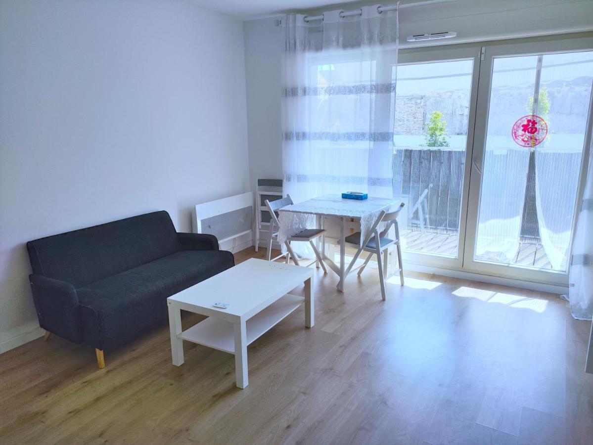 Cozy Sunshine Apartment With Balcony 4 Persons Max 이브리쉬르센 외부 사진